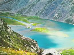 PariKhapiro-Fairy-Lake-1